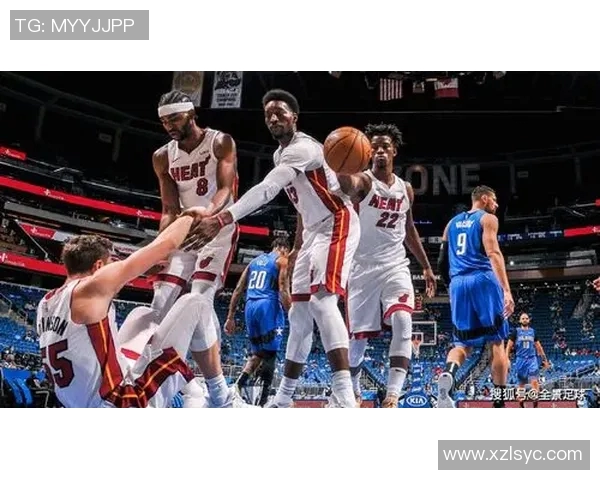 雷霆与热火圣诞大战精彩回顾与赛后分析全景呈现